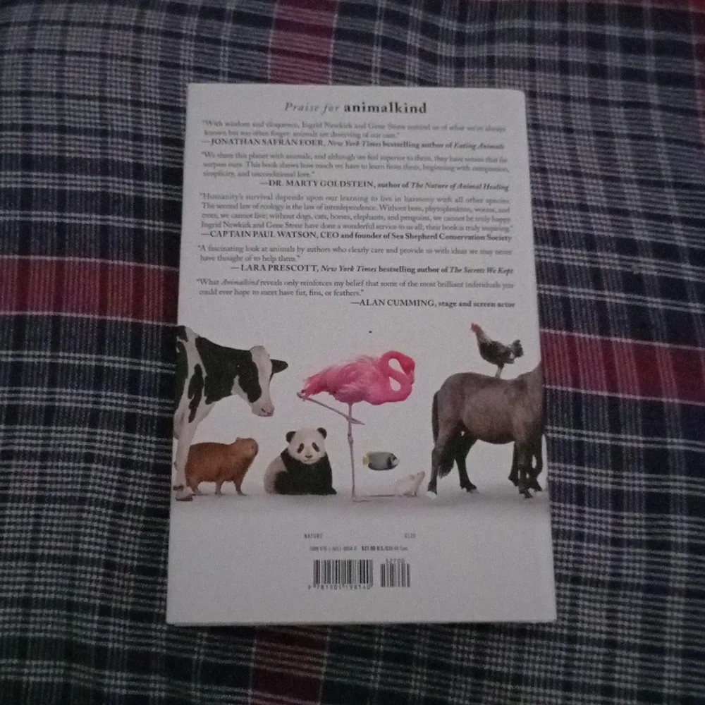 Book - Picture 2 of 6